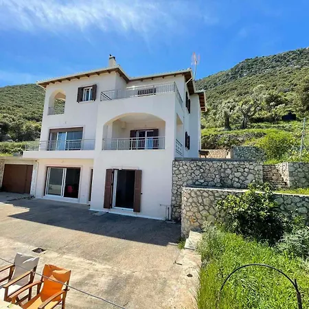 Katerina's * Nikiana