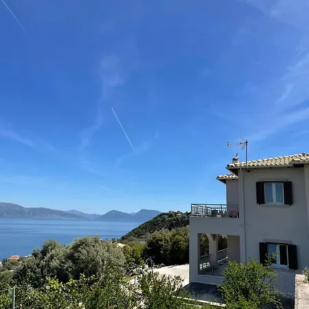 Katerina's نِكيانا